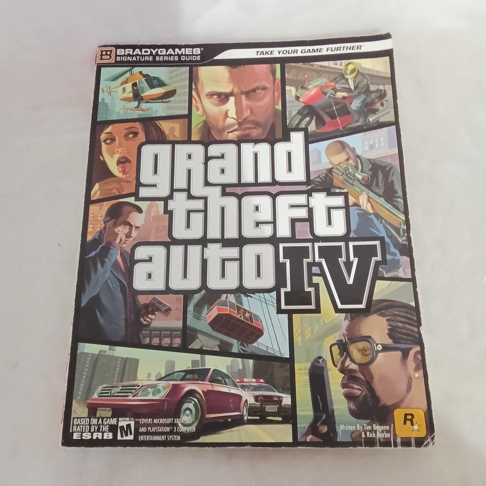 Grand Theft Auto IV GTA 4 Brady Games Series Strategy Guide Xbox 360 PS3